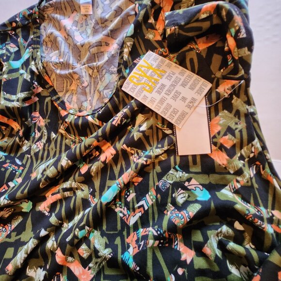 ❤️ 4/$20 New LuLaRoe Perfect T Women's XXS Geometric artsy print Side slits fall - Picture 14 of 14